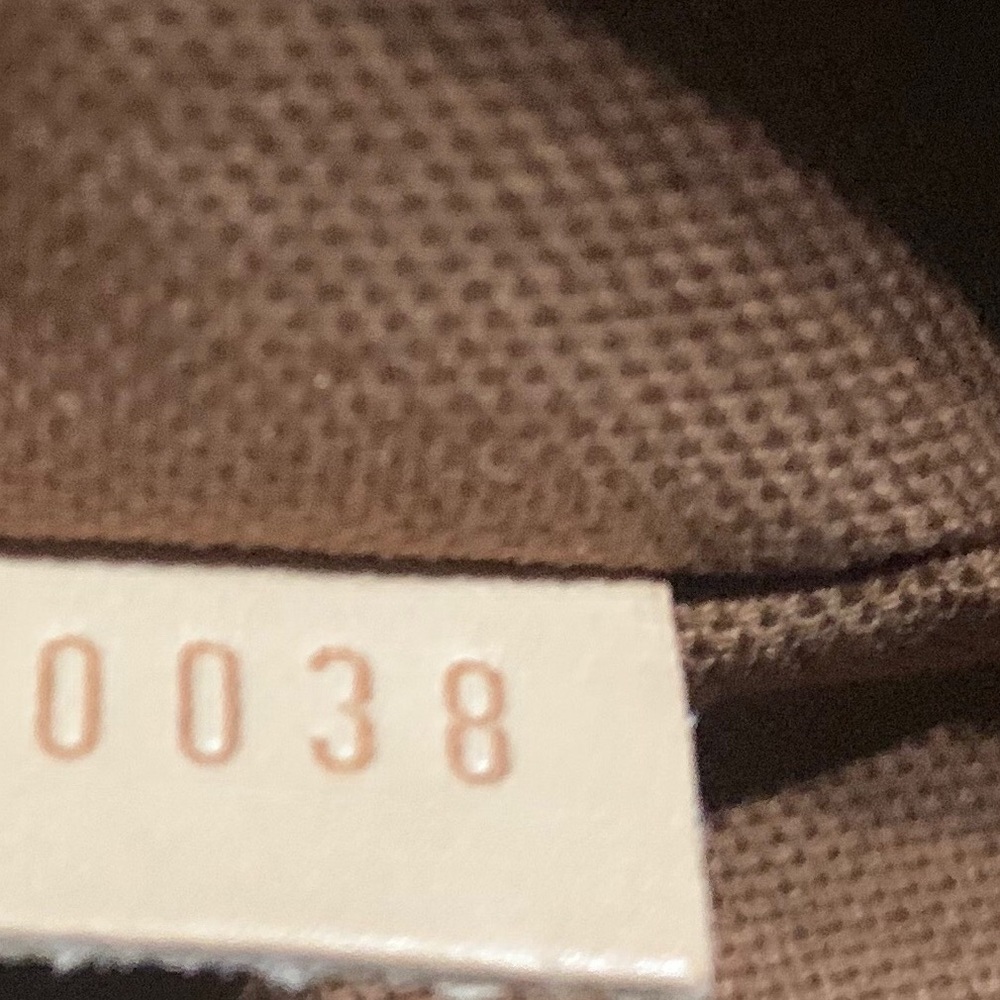 SOLD-MAI - Like New Gorgeous Louis Vuitton Bag - Picture 7 of 7